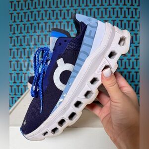 oncloud - Cloudmonster size 6